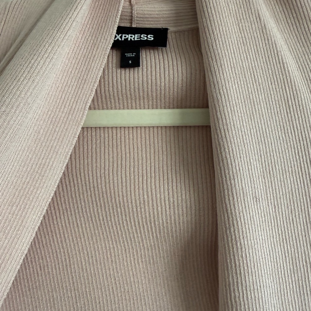 Express Blush Ribbed Cardigan - Picture 3 of 4